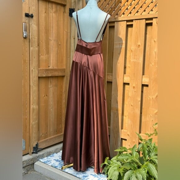 🆕 BRONX & BANCO 🧿 NWOT Leo Chocolate Brown Silk-Blend Maxi Dress, Sz L US 8 - Picture 9 of 16